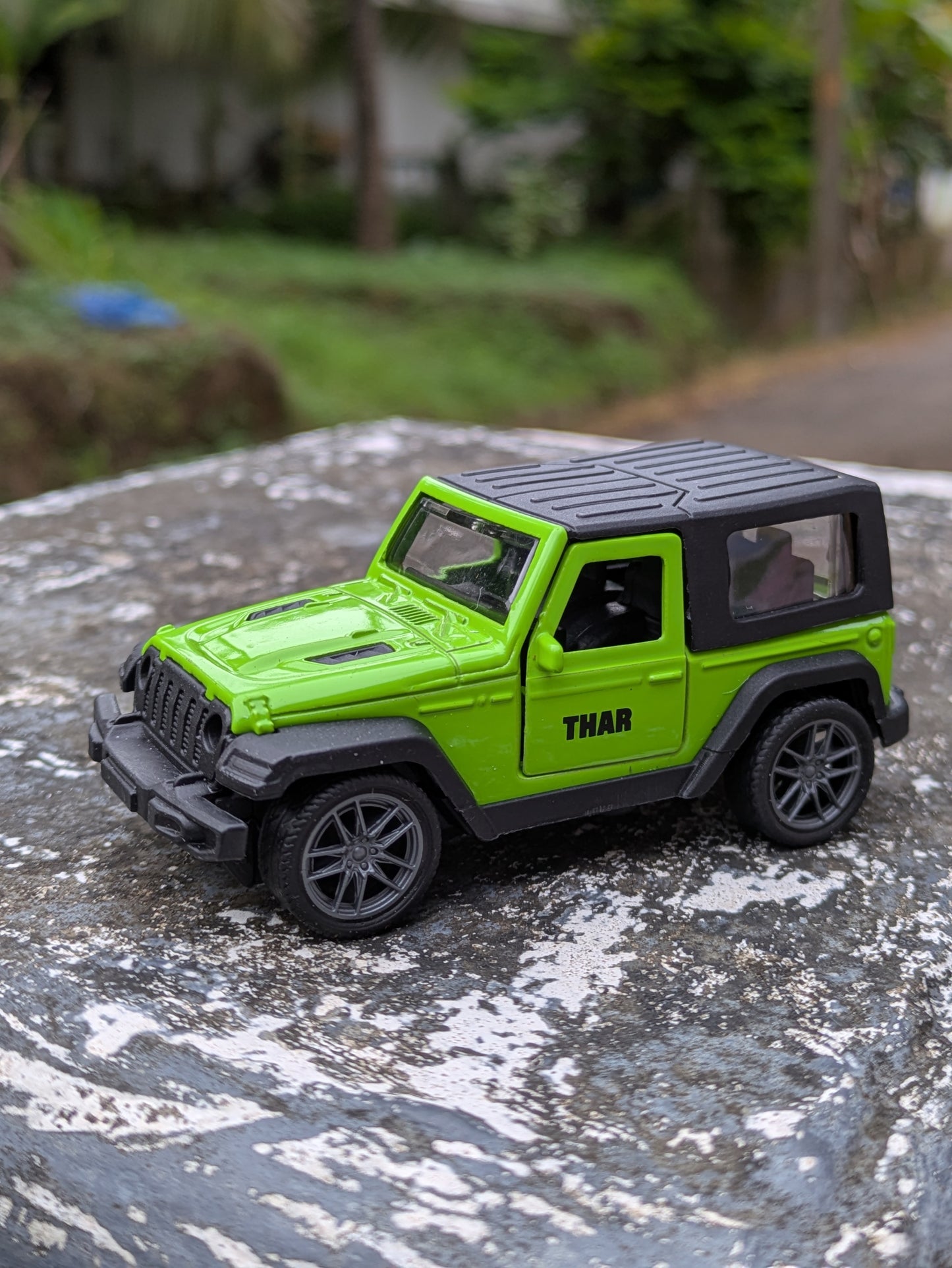 Hot Wheels Thar Model Metal And Plastic Mix Body ( Green )