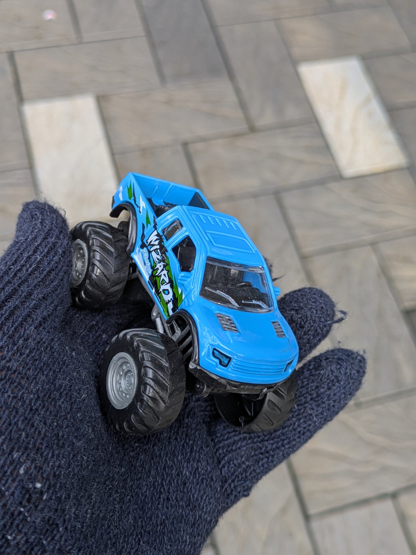 Hot Wheels/Die Cast Model Metal And Plastic Mix Body