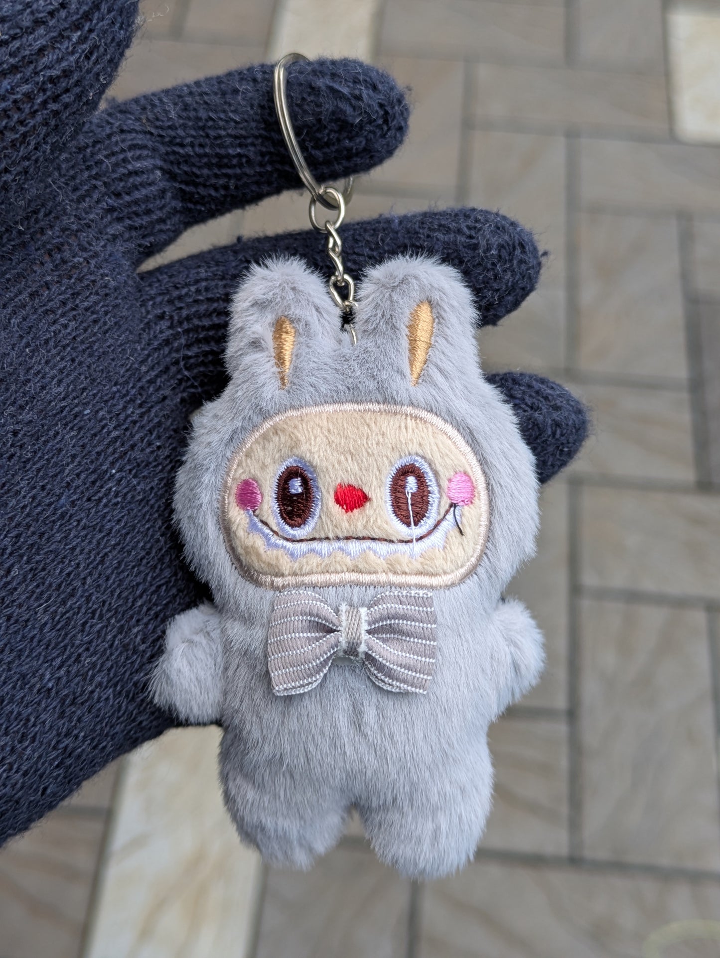 Labubu keychain Gray (pack of 1)
