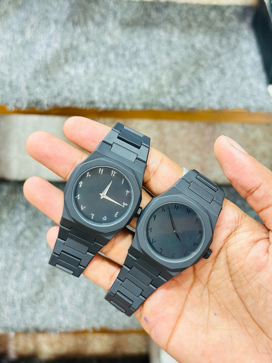 Analogue Watch Black With Chain Strap ( pack OF 1)