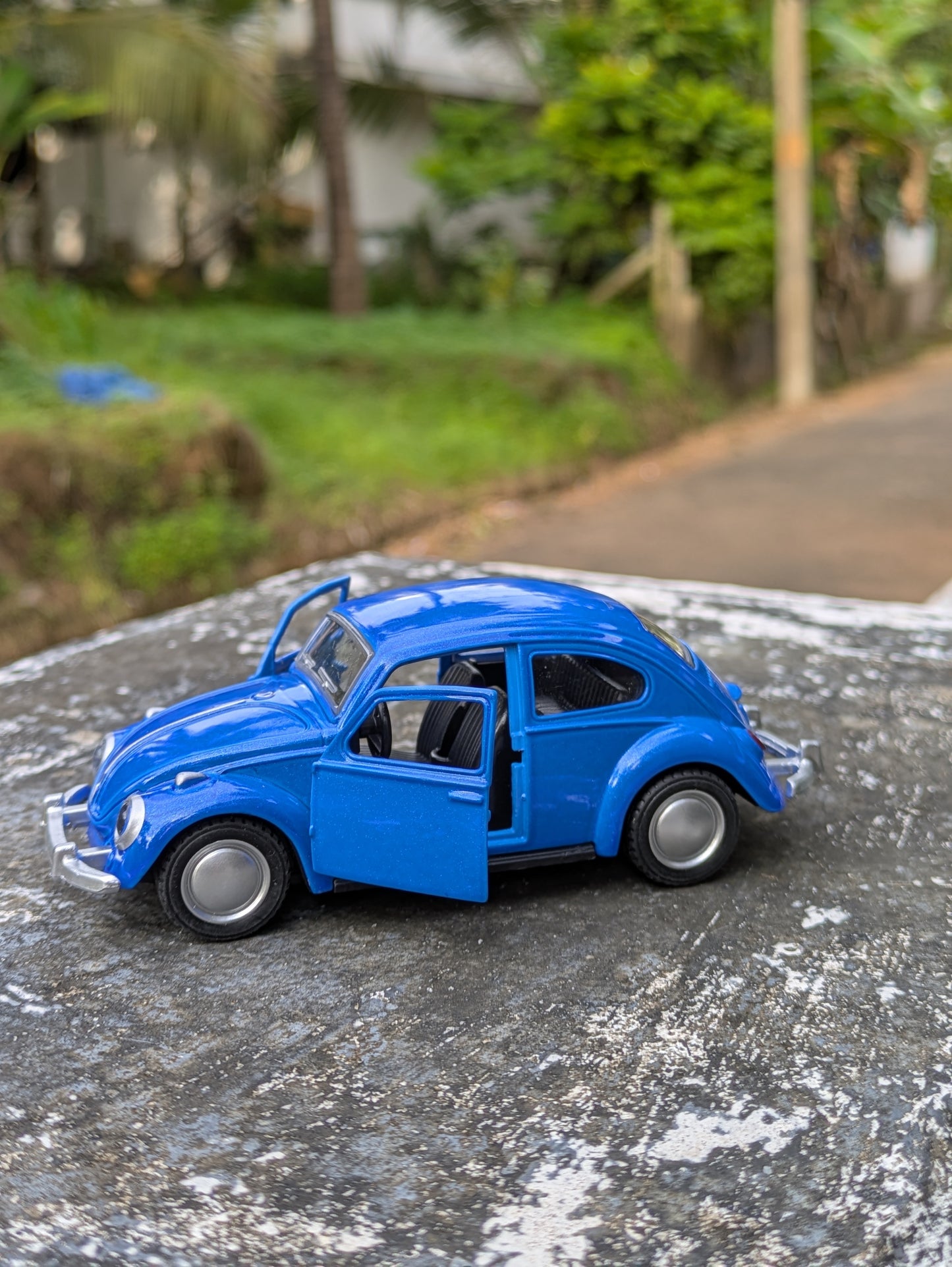 Hot Wheels/Die Cast Beetle Model Metal And Plastic Mix Body ( Blue )
