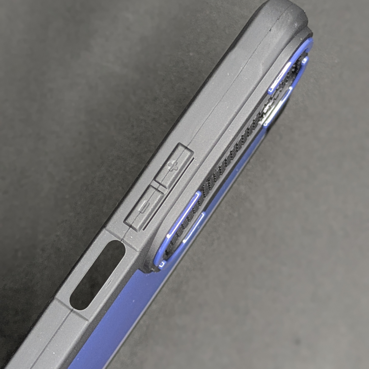 SPIGEN HARD CASE/BACK COVER FOR VIVO Y19S/VIVO Y29 5G