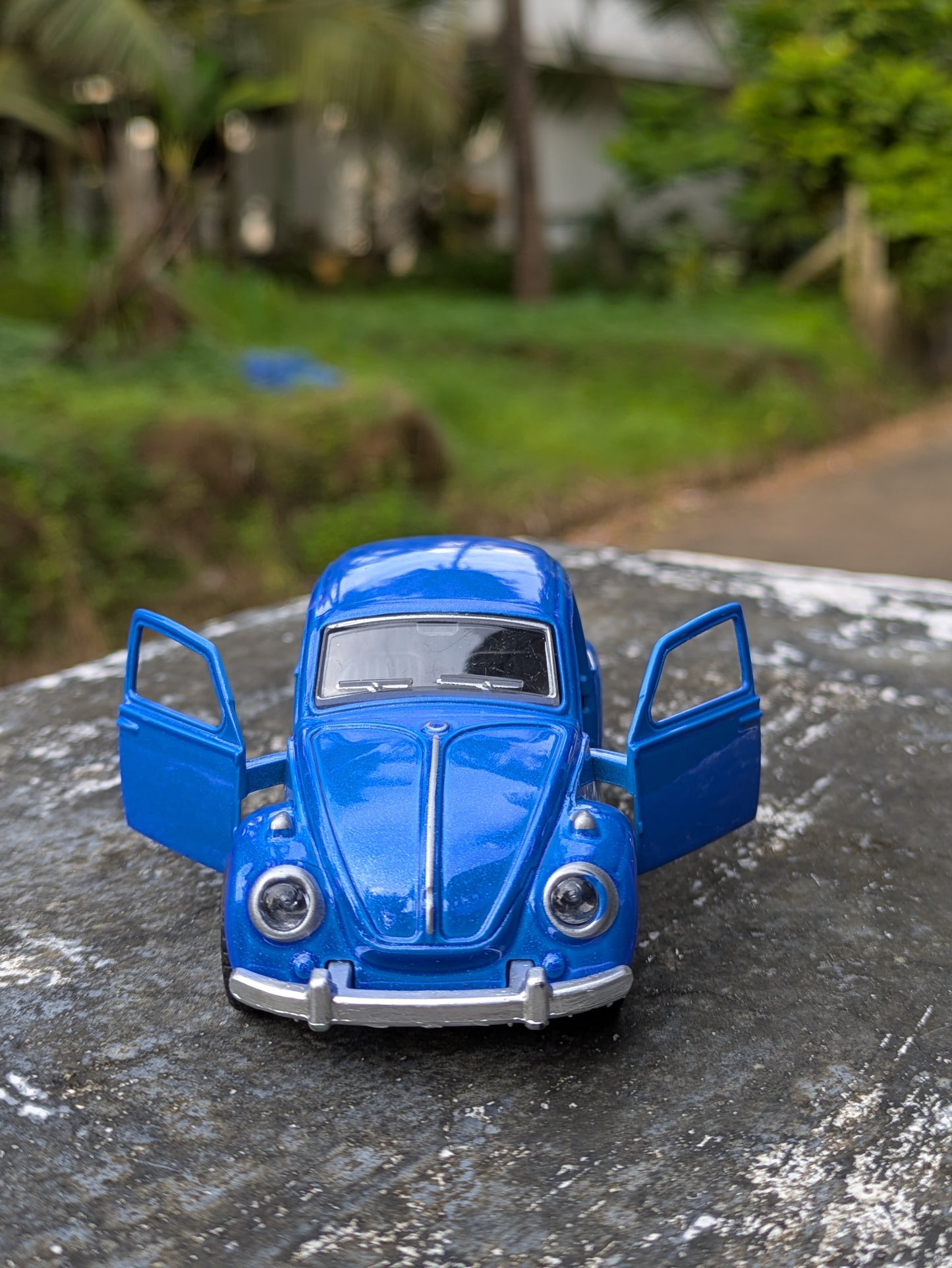 Hot Wheels/Die Cast Beetle Model Metal And Plastic Mix Body ( Blue )