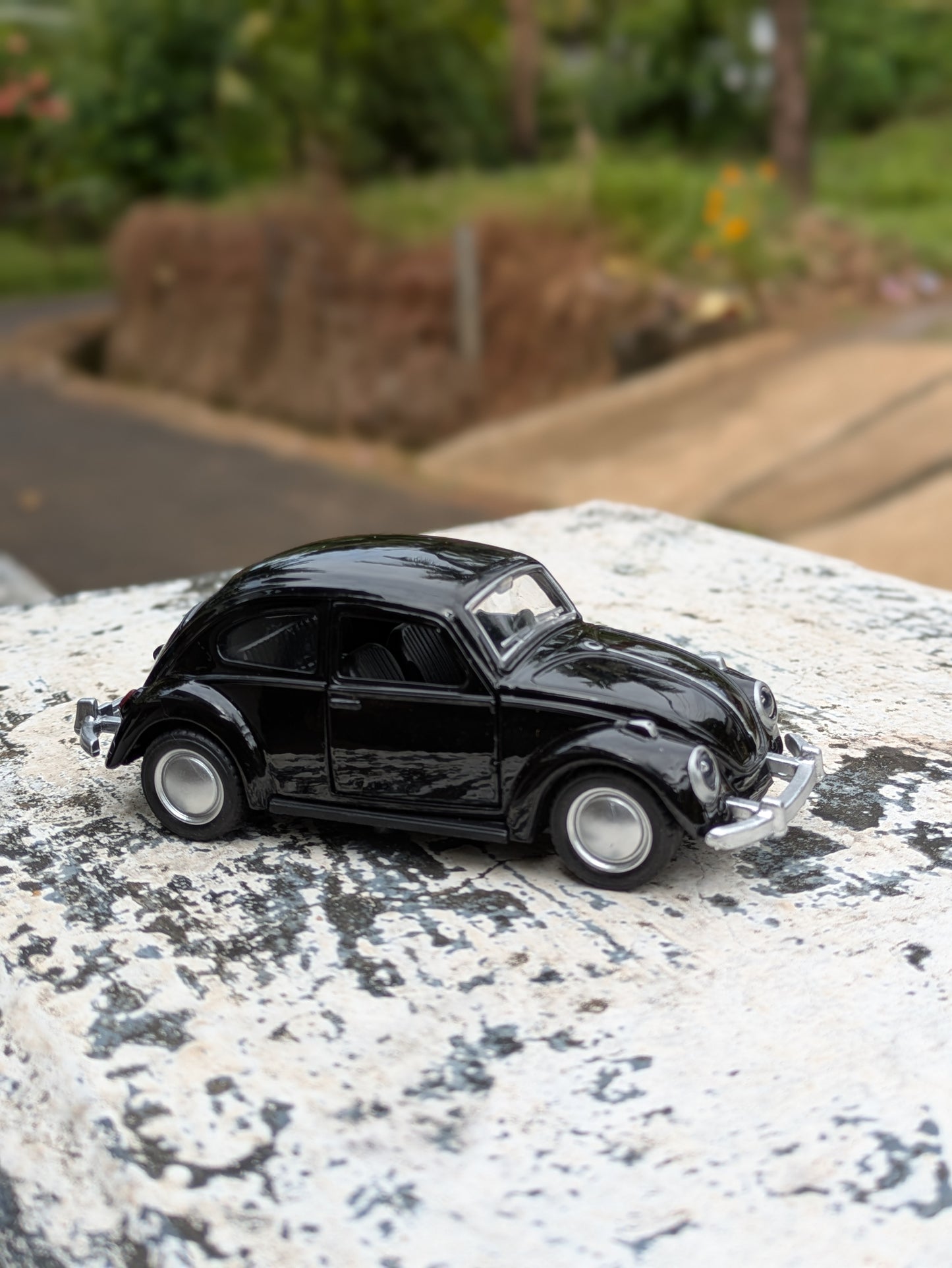 Hot Wheels/Die Cast Beetle Model Metal And Plastic Mix Body ( Black )