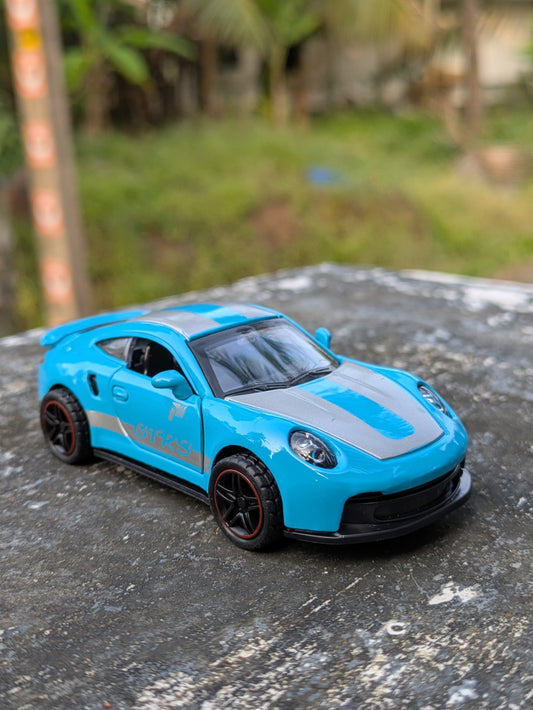 Die-Cast Metal Cars Scale Model Door Openable