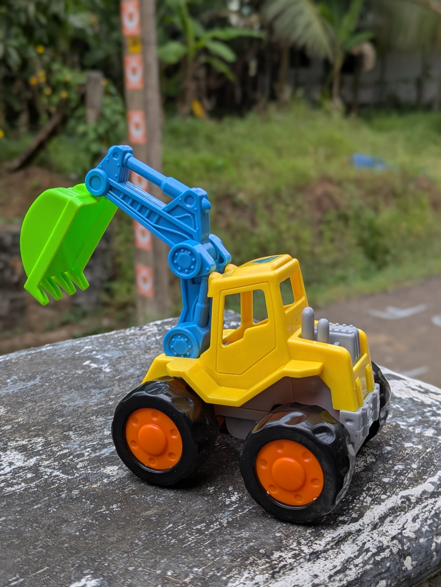 Construction Toy Vehicles Hard Plastic Body