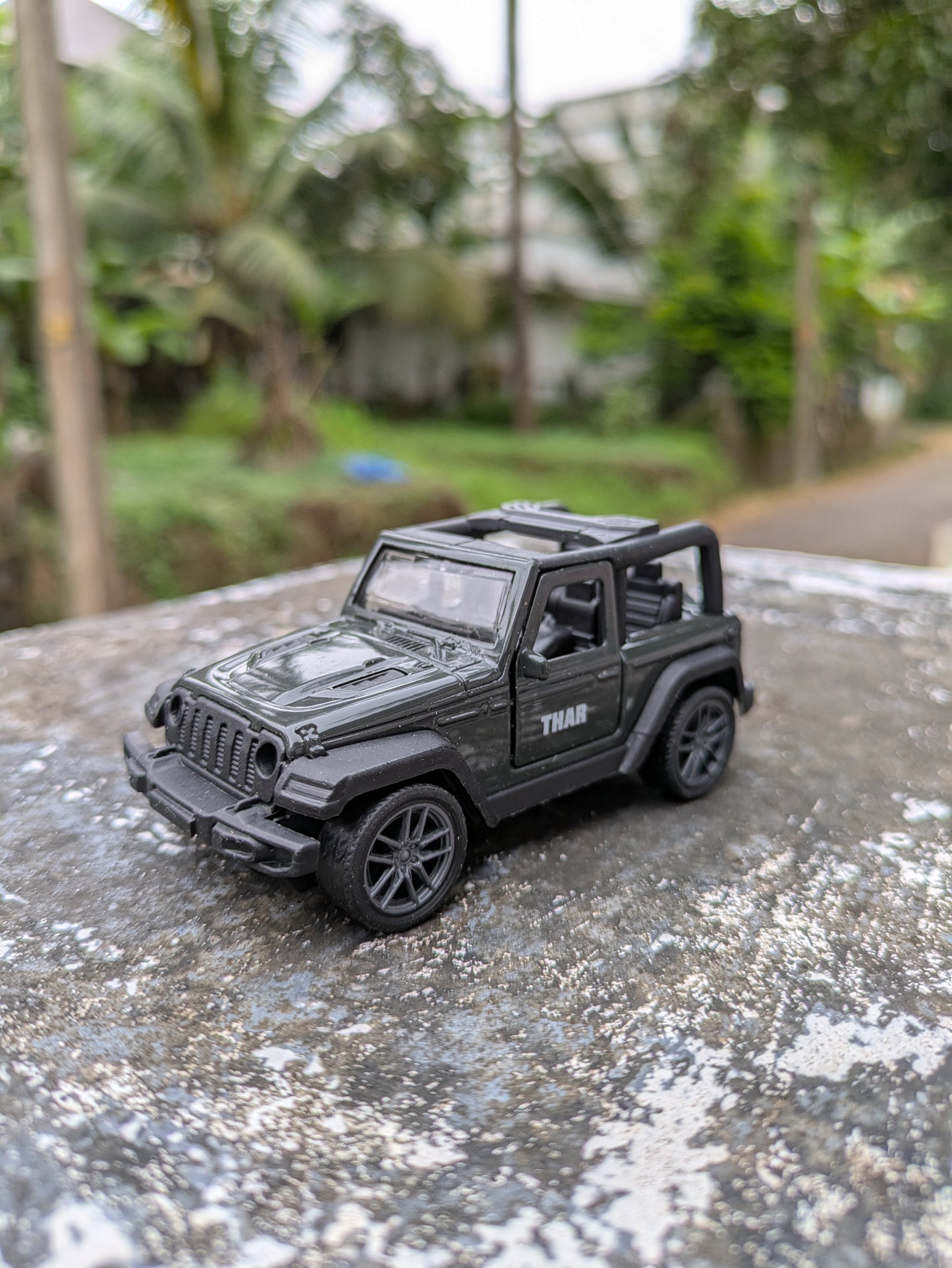 Hot Wheels Thar Model Metal And Plastic Mix Body ( Black )