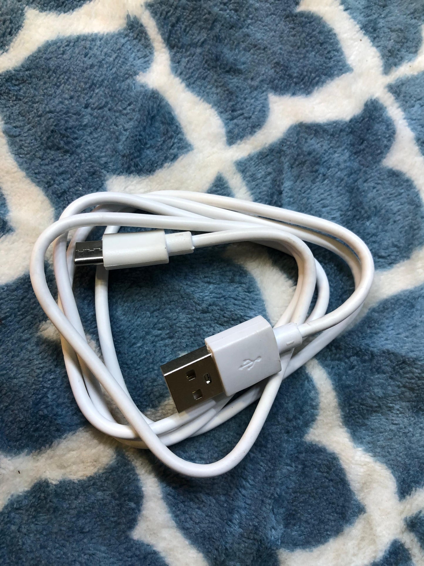 Fresh Without Box Oppo 2 Amp Type USB-C Cable