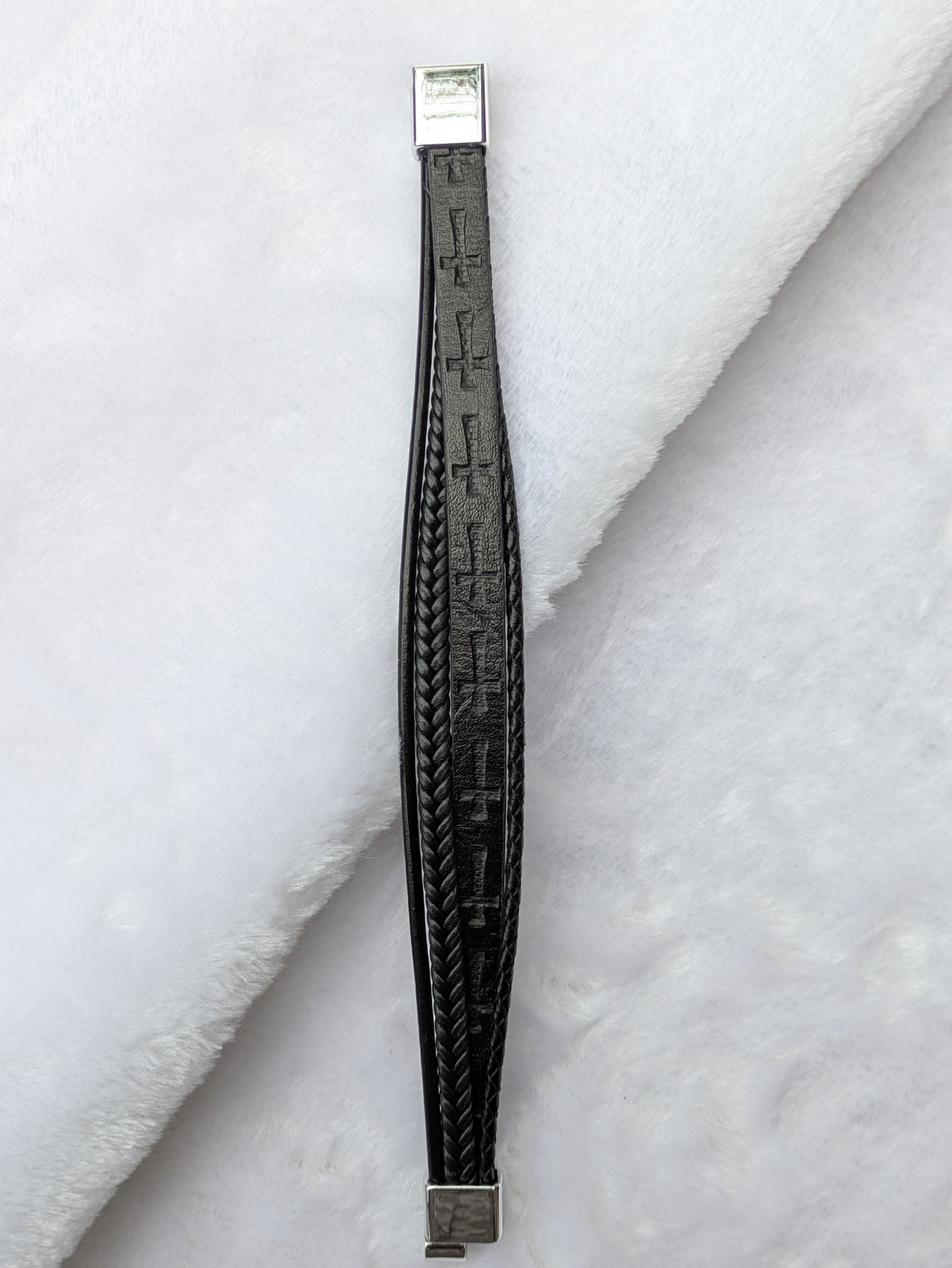 Gents Leather Bracelet With Magnetic Buckles Free Size