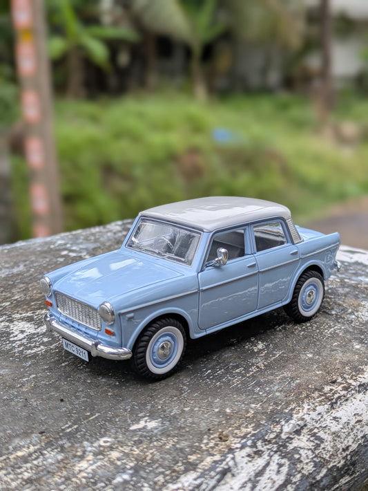 Die-cast Model Premier Padmini Hard Plastic Body Door Openable