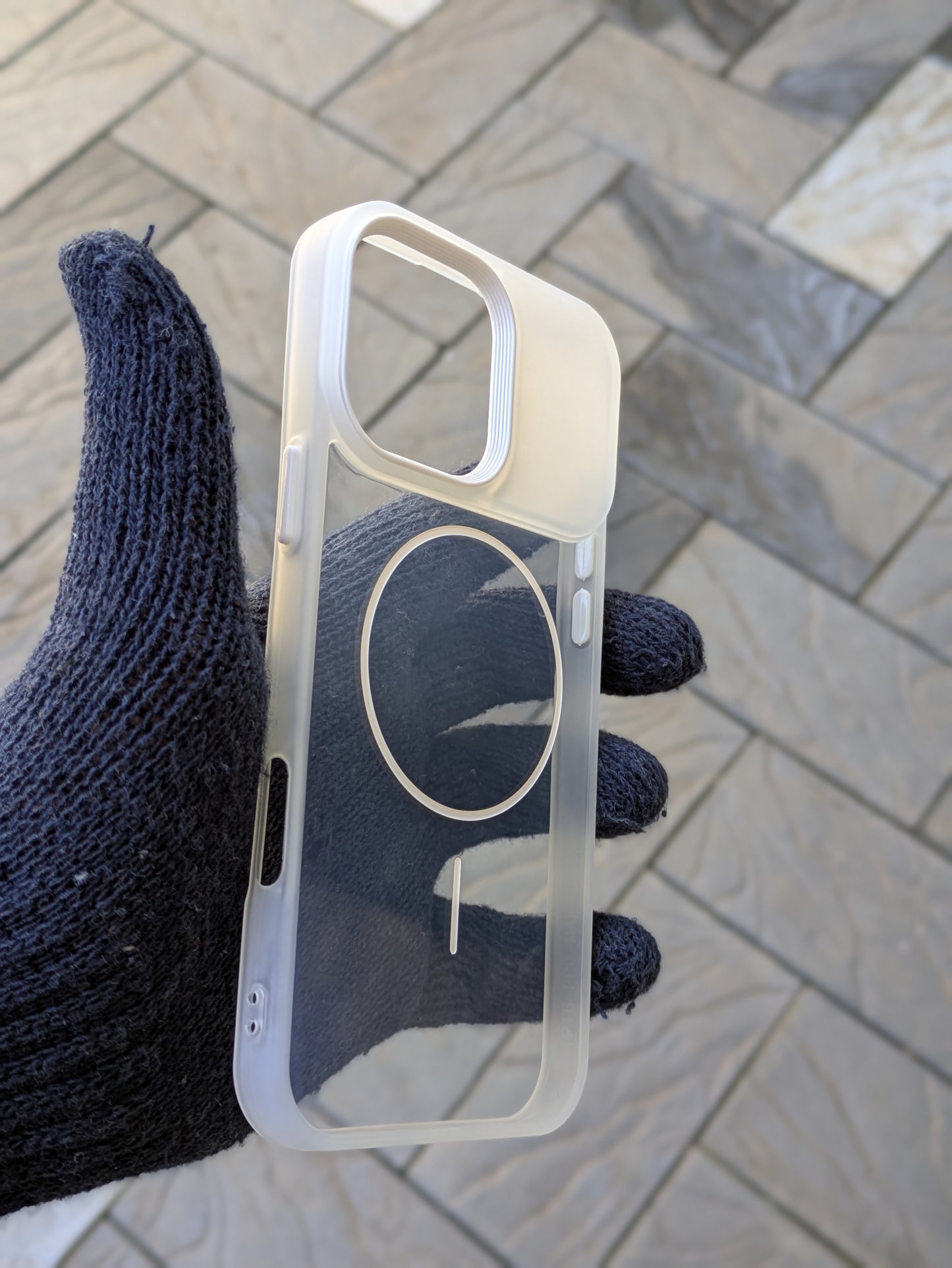 Magsafe Transperant Smoke Soft Case for Iphone 16 Pro Max