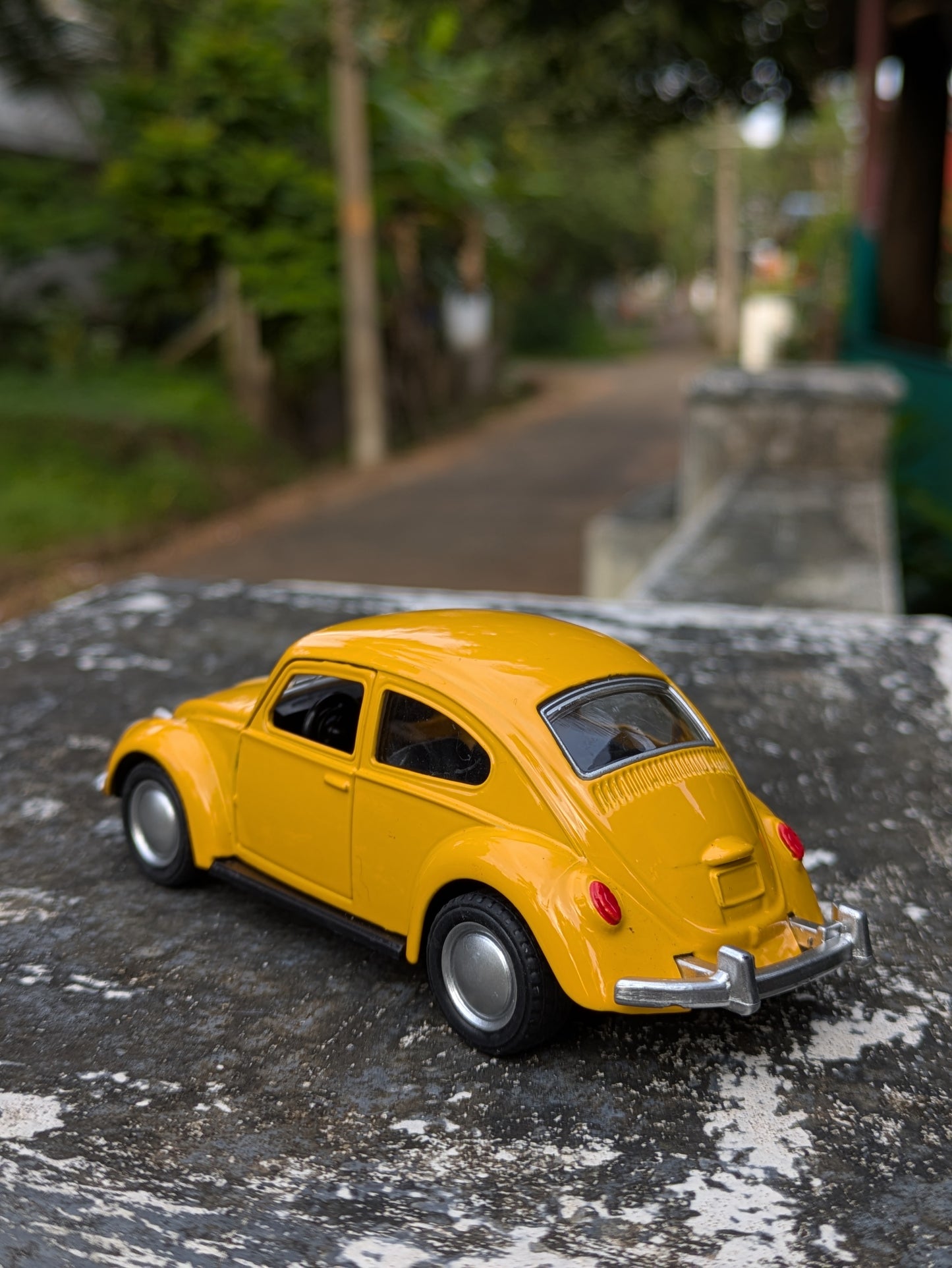 Hot Wheels/Die Cast Beetle Model Metal And Plastic Mix Body ( Yellow )