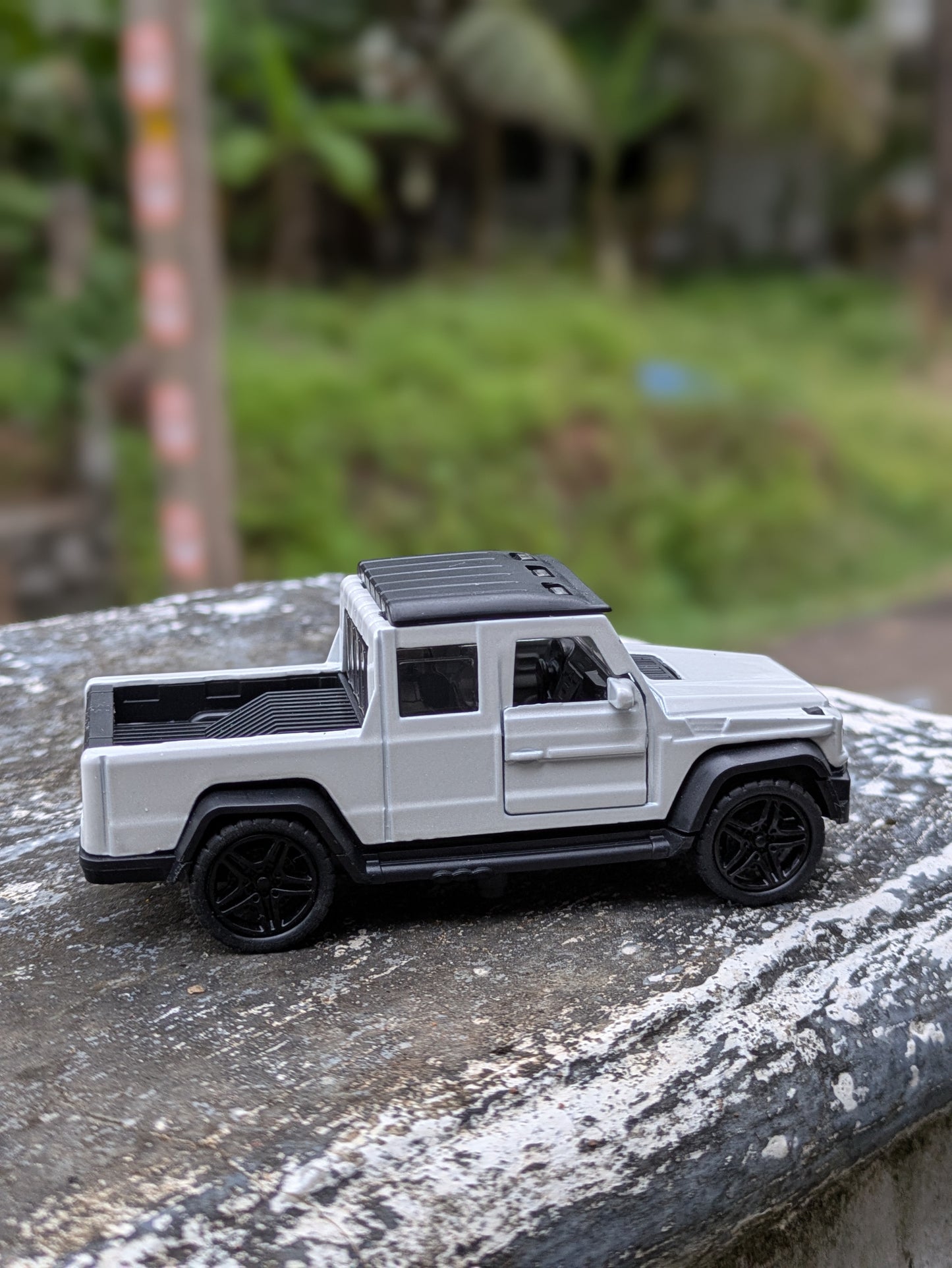 Die-cast Model Metal Body Truck Door Openable