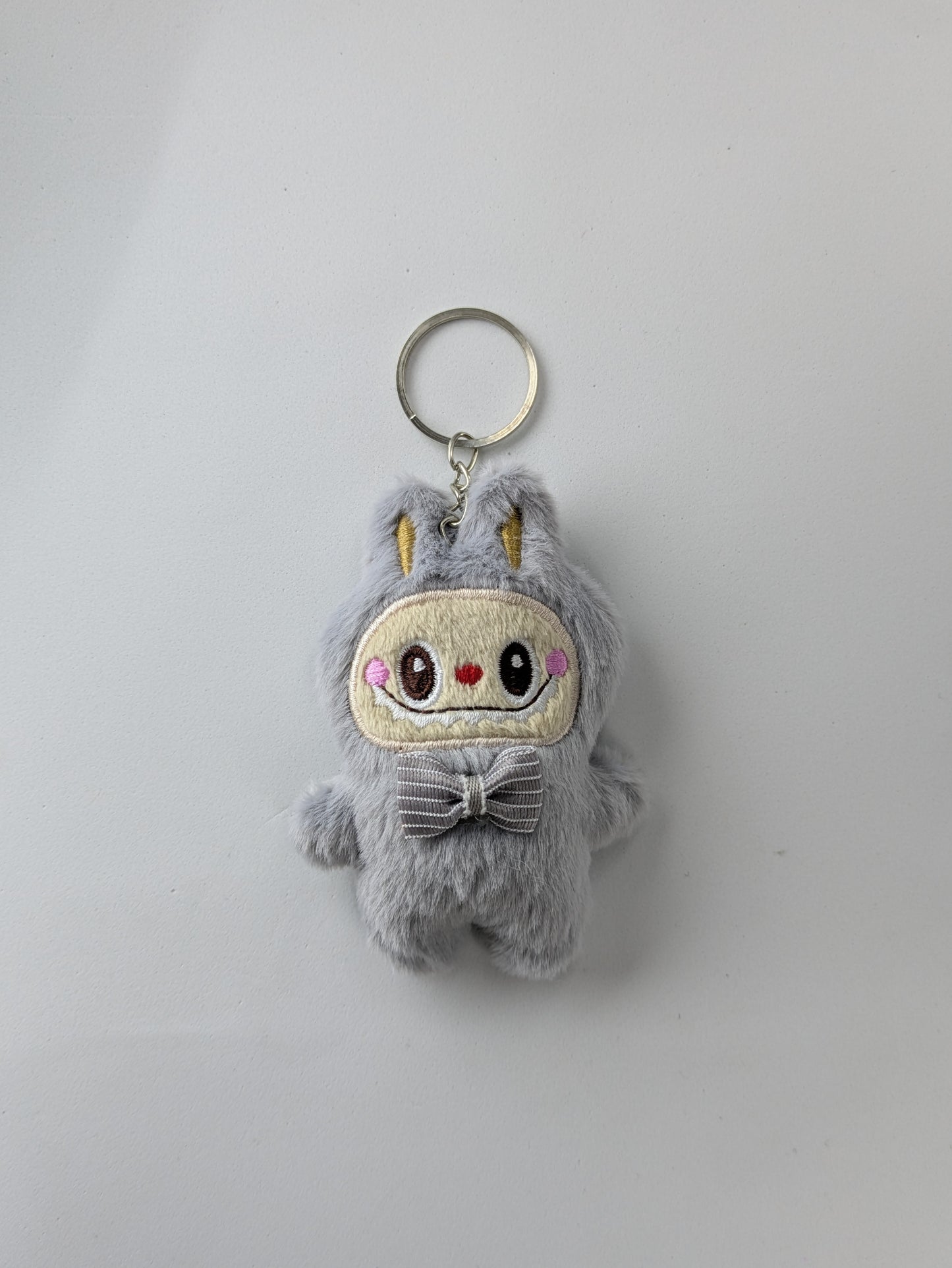 Labubu keychain Gray (pack of 1)