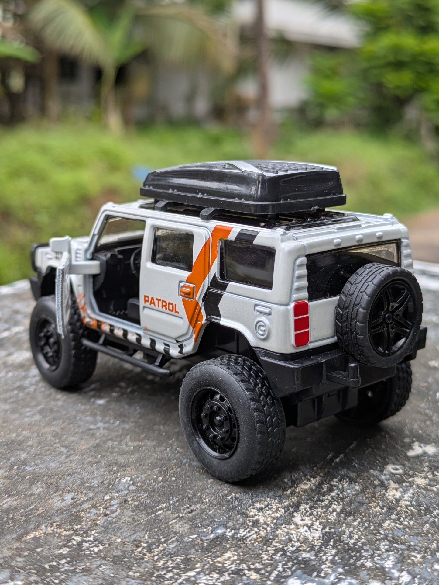 Die-cast Model Metal Body Nissan Patrol Door Openable