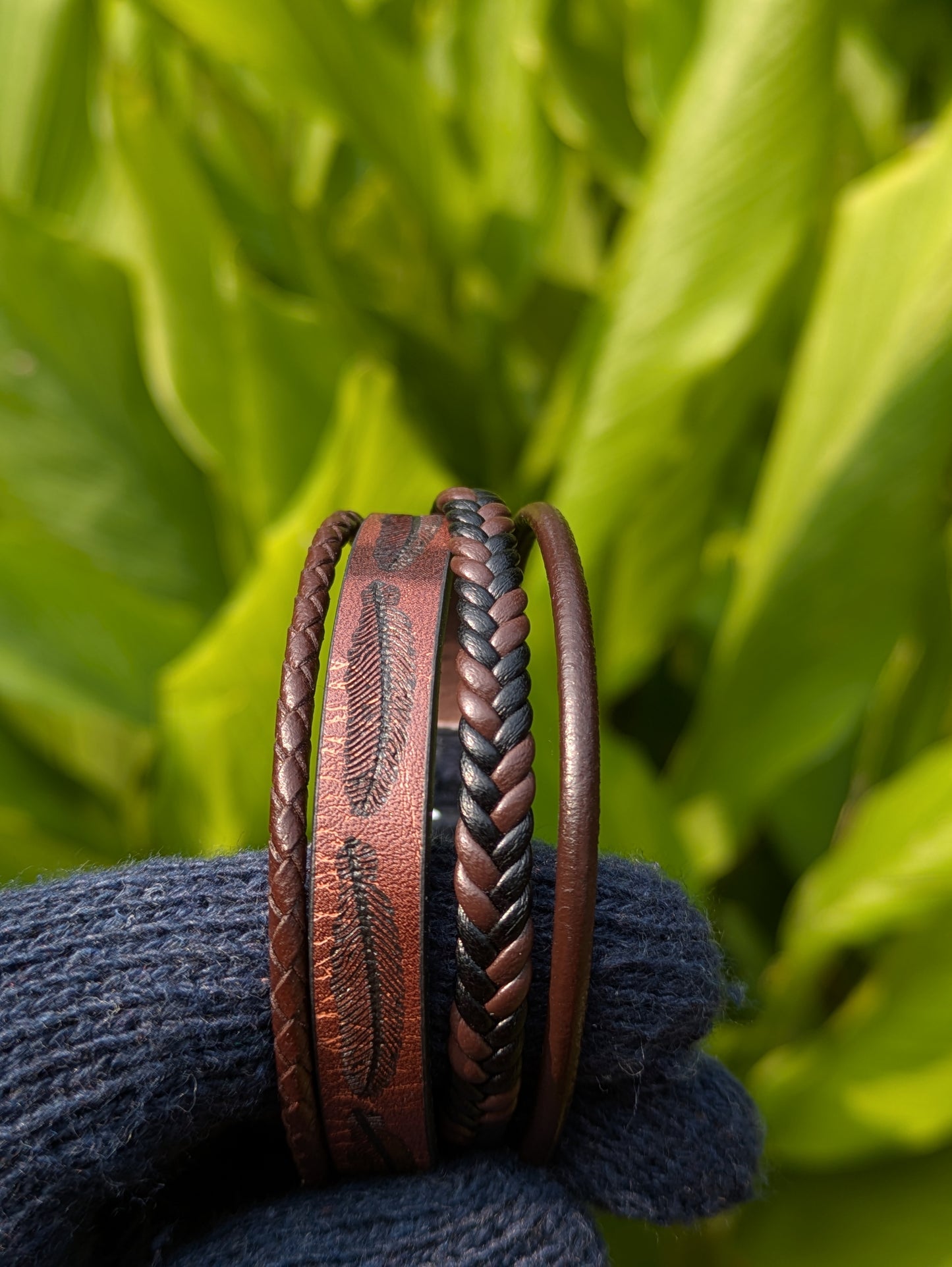 Gents Leather Bracelet With Magnetic Buckles Free Size