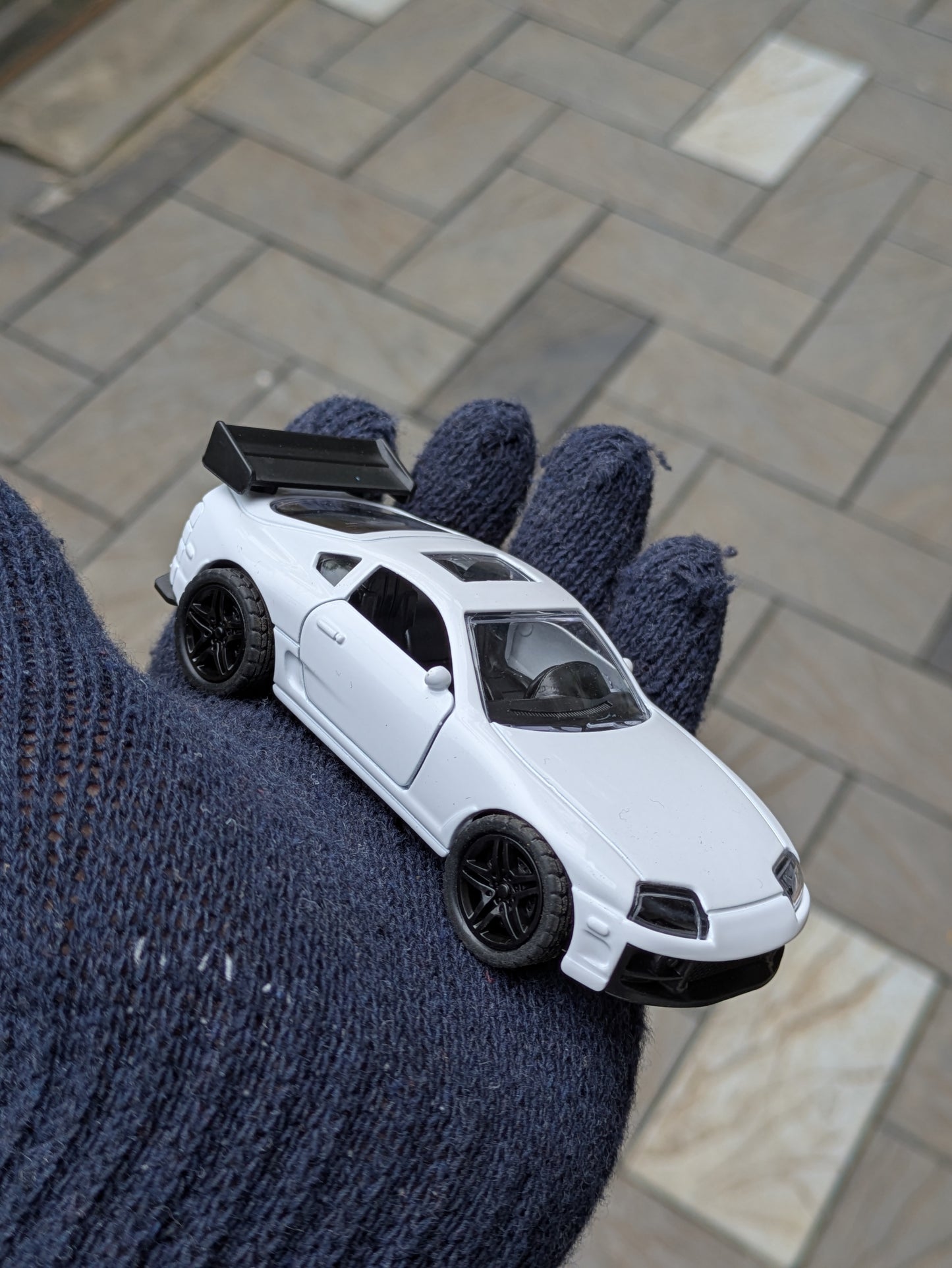 Die-cast Model Metal Body Door Openable