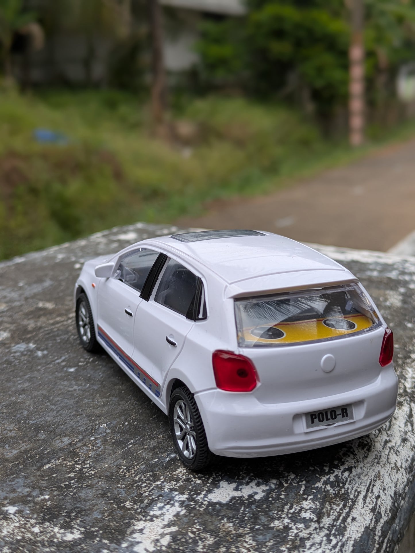 Die-cast Model Hard Plastic Body