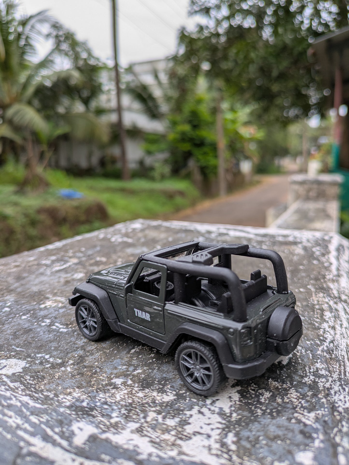Hot Wheels Thar Model Metal And Plastic Mix Body ( Black )