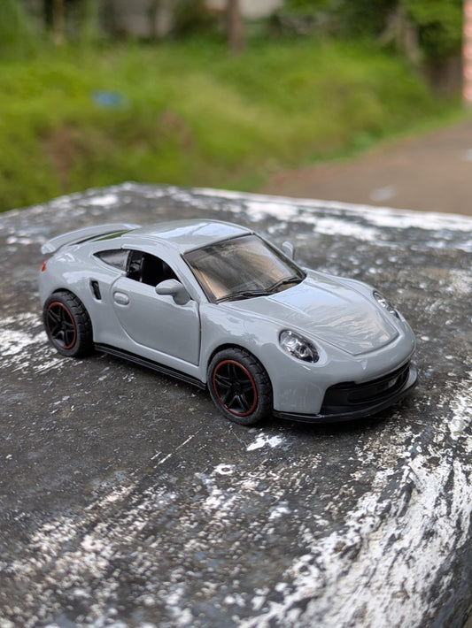 Die-cast Model Metal Body Door Openable (Gray)