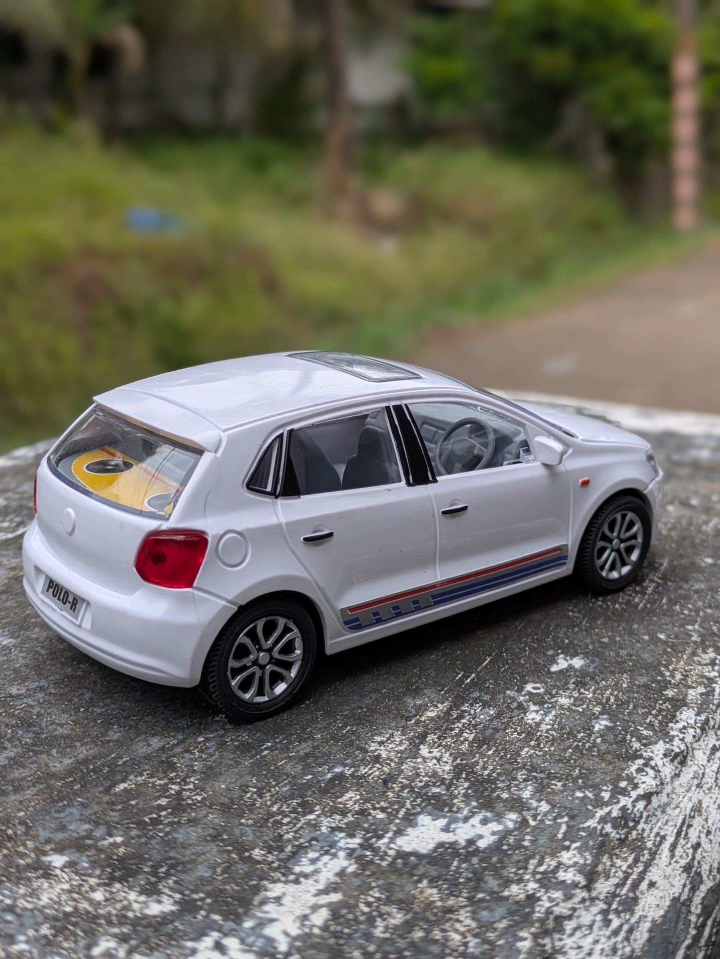 Die-cast Model Hard Plastic Body