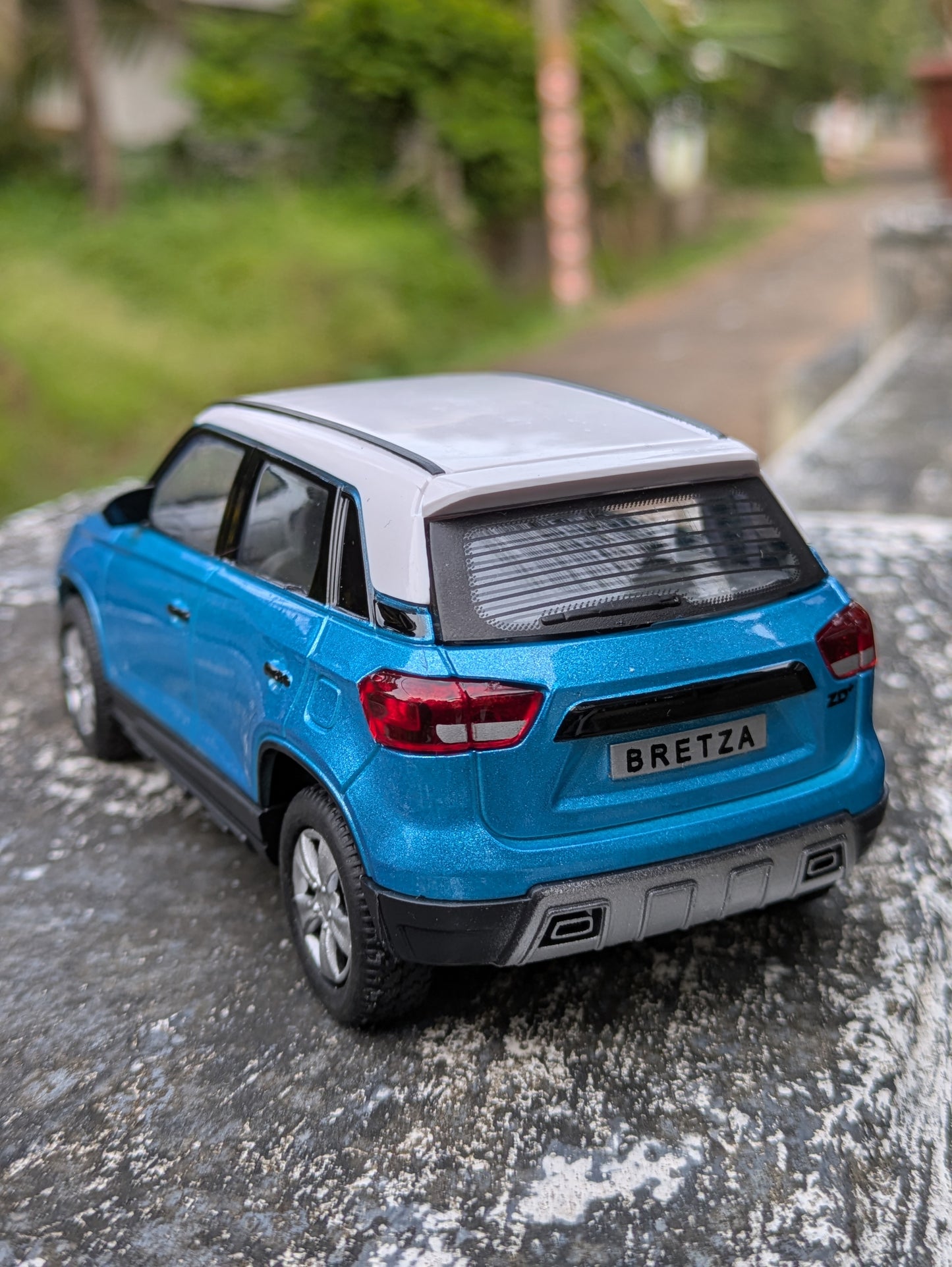 Die-cast Model Maruti Brezza Plastic Hard Body