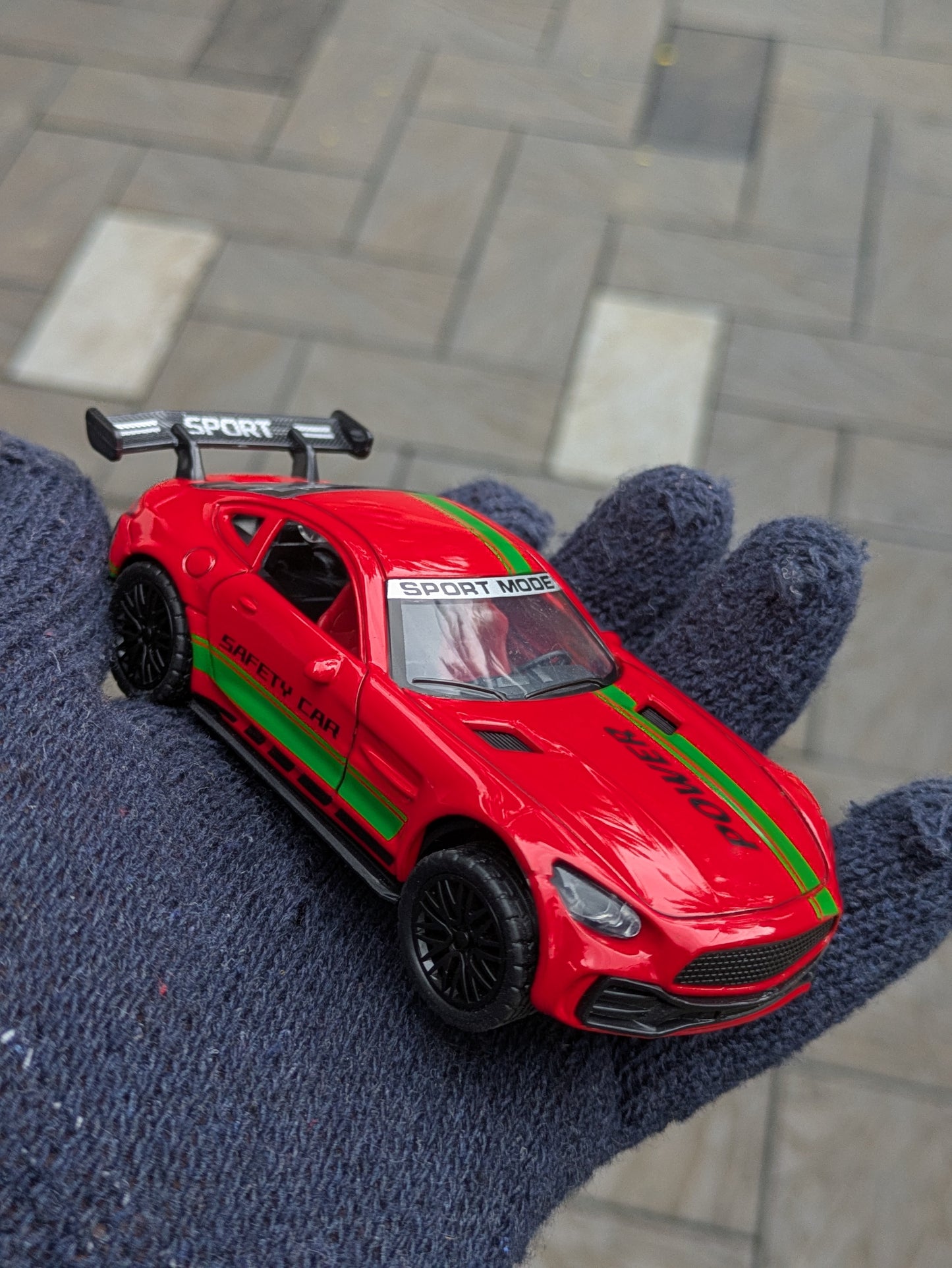 Die-cast Model Metal Body Door Openable