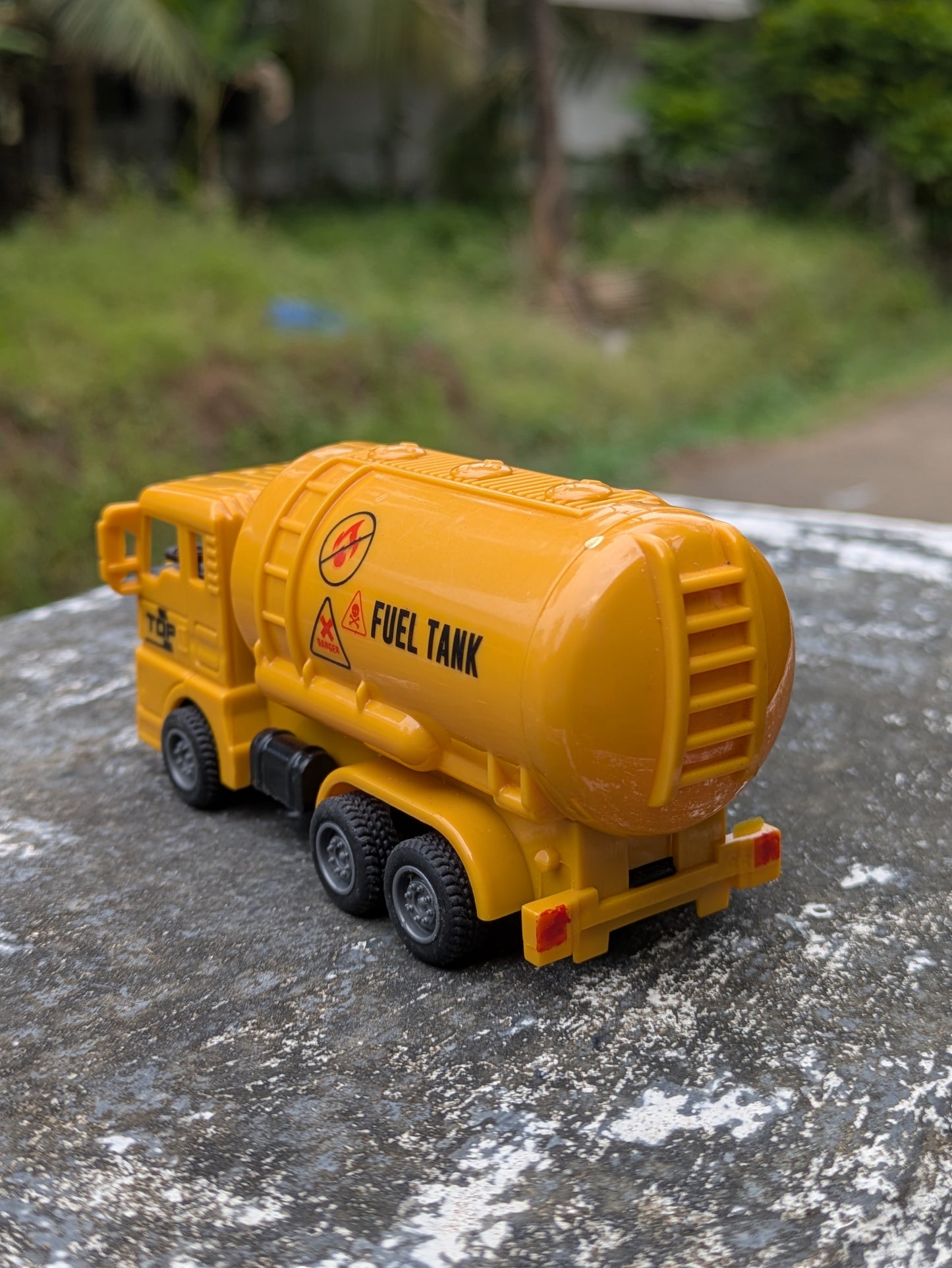 Construction Toy Vehicles Hard Plastic Body