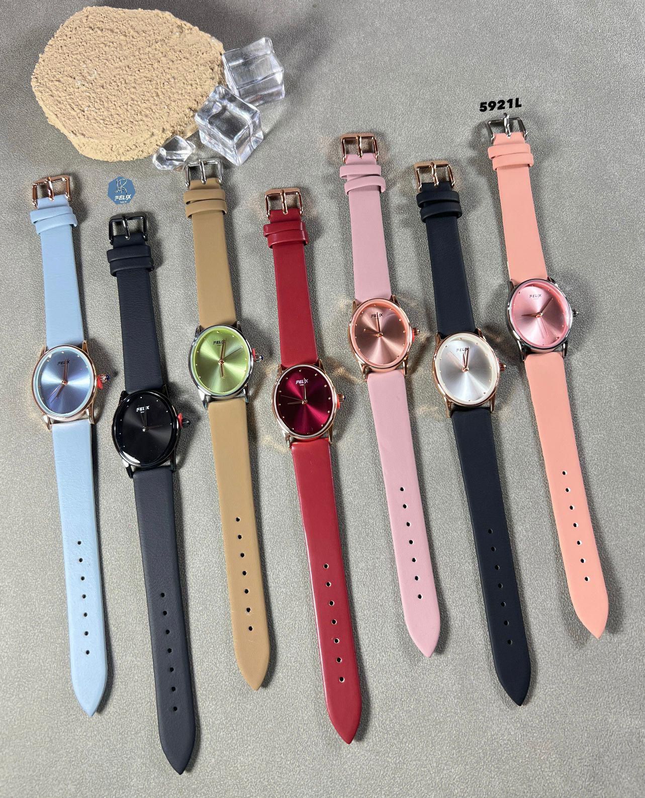 LADIES FANCY ANALOGUE WATCH WITH LEATHER STRAPS ( PACK OF 1)