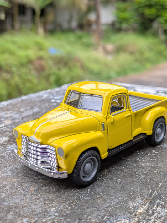 Die-cast Model Metal Body Classic Pickup Truck Door Openable