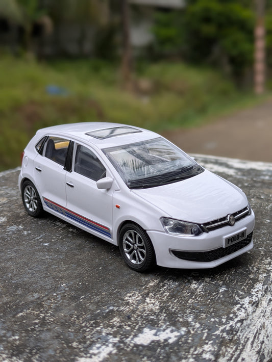 Die-cast Model Hard Plastic Body