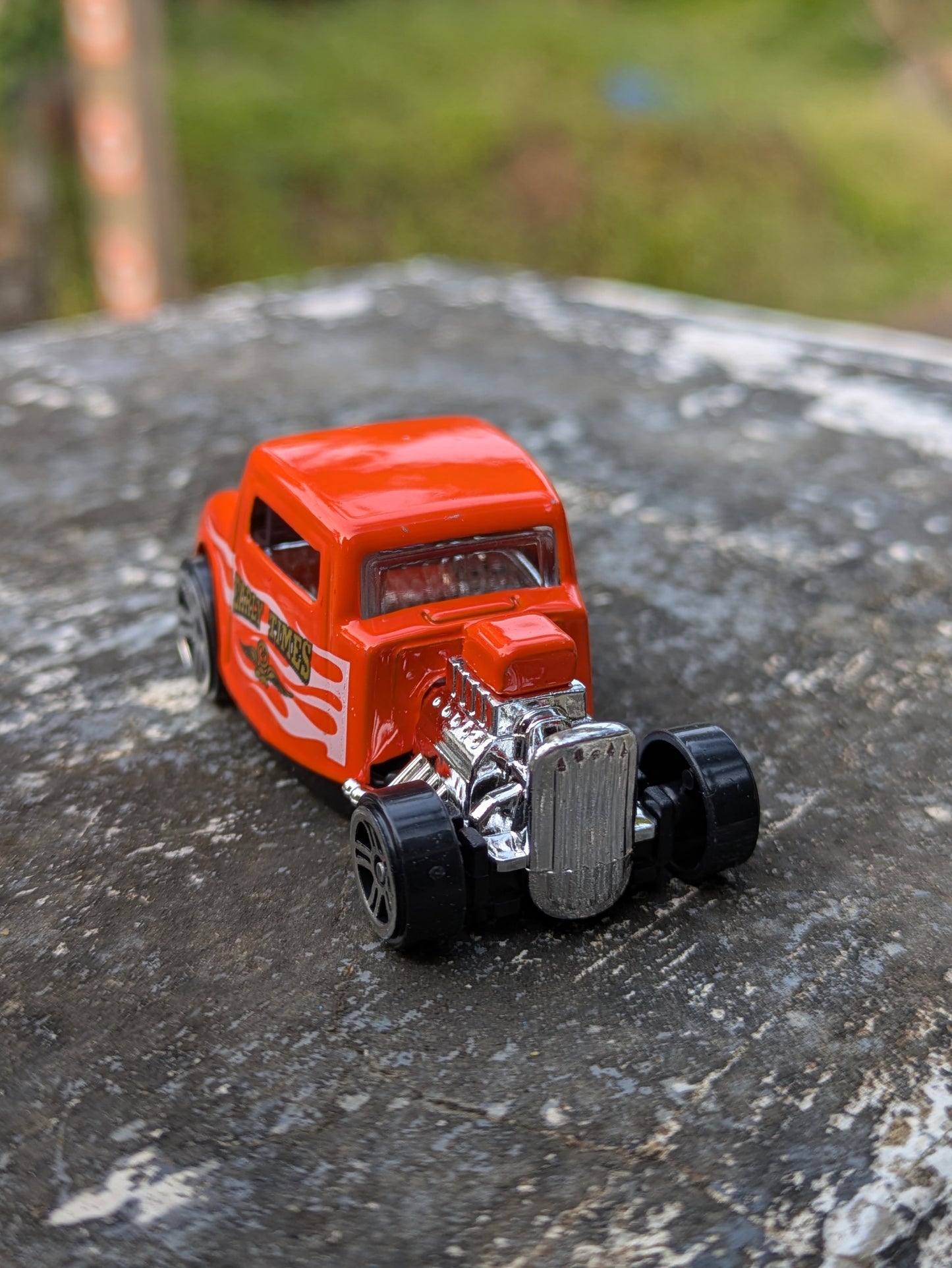 HOT WHEELS 1:64 METAL