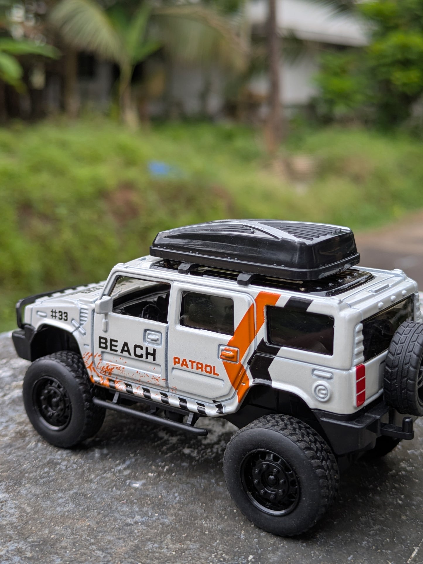 Die-cast Model Metal Body Nissan Patrol Door Openable