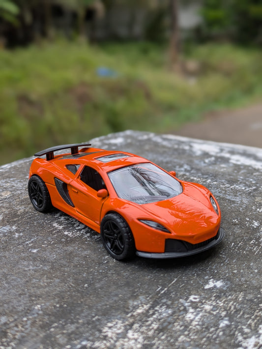 Die-cast Model Metal Body Door Openable